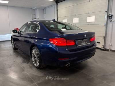 BMW Serie 5 530d 530 d Luxury Full Optional Blu/Azzurro usata Qualiano