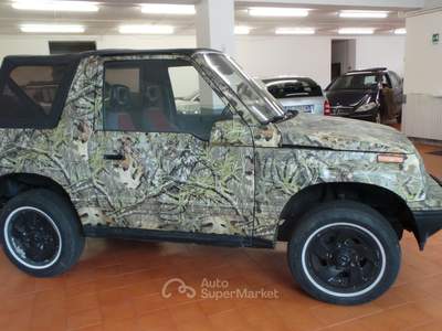 Suzuki Vitara/Sidekick versione americana  sul libretto chevrolet tracker Marrone usata Dormelletto