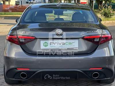 Alfa Romeo Giulia ALFA ROMEO Giulia 2.2 Turbodiesel 210 CV AT8 AWD Q4 Veloce Grigio usata Abano Terme