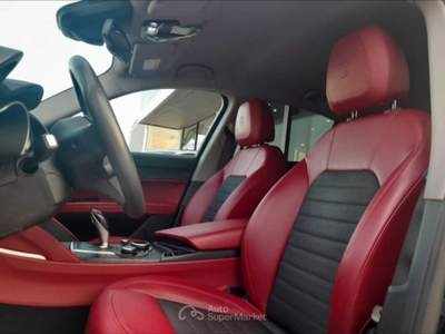 Alfa Romeo Stelvio 2.2 Turbodiesel 210 CV AT8 Q4 Executive Nero usata Castenaso