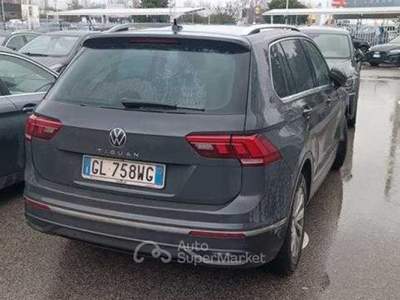 Volkswagen Tiguan 2.0 TDI SCR Life Grigio usata Castenaso