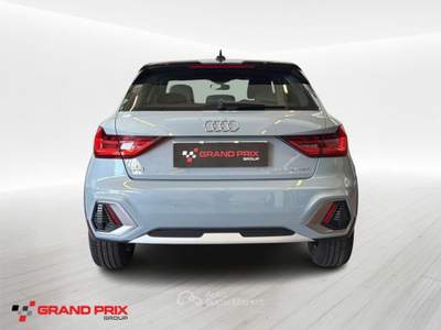 Audi A1 citycarver 30 TFSI S tronic Admired Grigio usata Castenaso