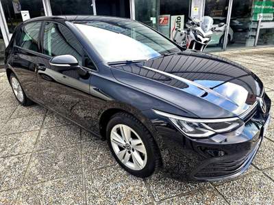 Volkswagen Golf 1.0 eTSI EVO DSG Life Nero usata Trevi