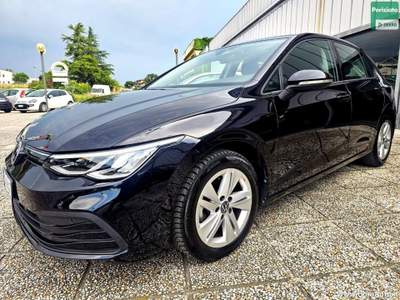 Volkswagen Golf 1.0 eTSI EVO DSG Life Nero usata Trevi