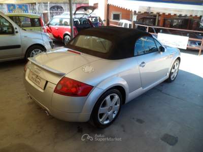 Audi TT audi tt 1.8 benzina cabrio Grigio usata Giugliano