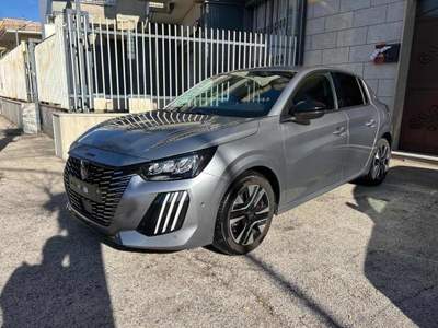 Peugeot 208 Allure pack Grigio usata Afragola