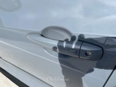 Nissan Juke 1.0 DIG-T 114 CV N-Connecta Grigio usata Monte Porzio