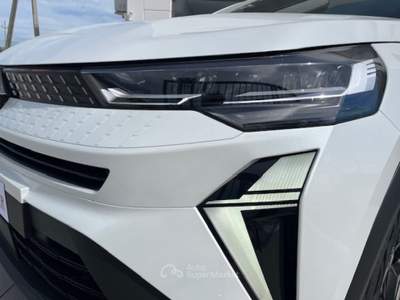 Renault Captur ECO-G 100 CV Techno Bianco usata Monte Porzio