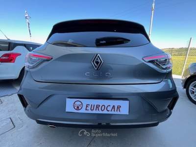 Renault Clio TCe 90 CV 5 porte Techno Grigio usata Monte Porzio