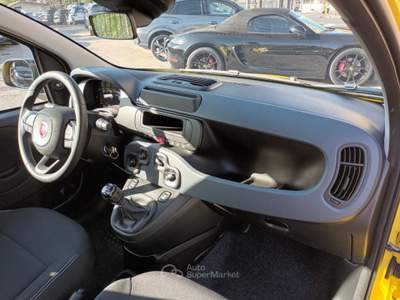 Fiat Panda 1000 HYBRID 70 CV PDC ITALIA Giallo usata Roma