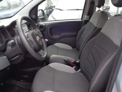 Fiat Panda 1000 HYBRID 70 CV PDC STEREO USB ITALIA Nero usata Roma