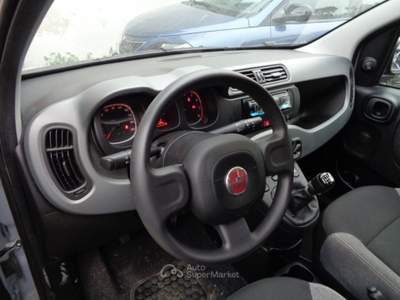 Fiat Panda 1000 HYBRID 70 CV PDC STEREO USB ITALIA Nero usata Roma