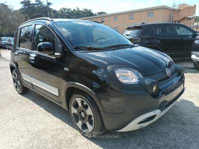 Fiat Panda 1000 HYBRID PANDINA CROSS 65CV CARPLAY PDC ITALIA Nero usata Roma