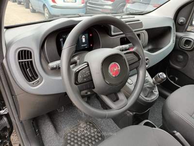 Fiat Panda 1000 HYBRID PANDINA POP 70CV ITALIA Nero usata Roma