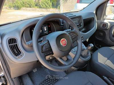 Fiat Panda 1000 HYBRID PANDINA ICON 70CV 5P PACKCITY ITALIA Nero usata Roma