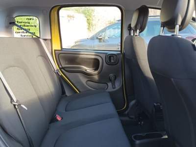 Fiat Panda 1000 HYBRID PANDINA POP 65CV ITALIA Giallo usata Roma