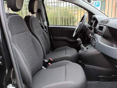 Fiat Panda 1000 HYBRID PANDINA POP 65CV ITALIA Nero usata Roma