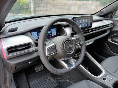 Jeep Avenger 1200 E-HYBRID SUMMIT 110CV AUTOM PACK WINTER PELLE Grigio usata Roma