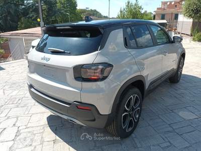 Jeep Avenger 1200 MHEV SUMMIT 110 CV AUTOM BICOLOR PACK WINTER Beige usata Roma
