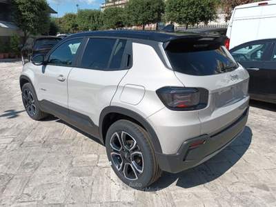 Jeep Avenger 1200 MHEV SUMMIT 110 CV AUTOM BICOLOR PACK WINTER Beige usata Roma