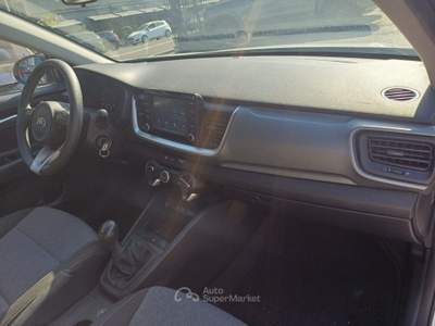 Kia Stonic 1400 MPI ECOGPL URBAN 100CV CARPLAY LED PDC ITALIA Bianco usata Roma
