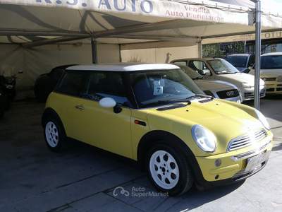 MINI Cooper solo km61000 Giallo usata Giugliano