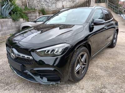 Mercedes-Benz GLA D AMG PREMIUM 150CV AUTO PACK LUCI INT Nero usata Roma