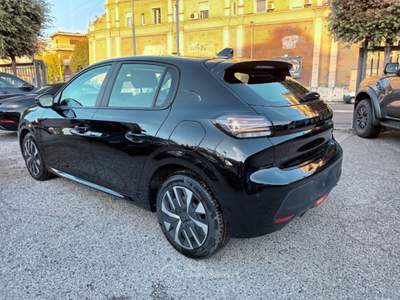 Peugeot 208 1200 PURETECH ACTIVE 100CV NAV LED PDC Nero usata Roma