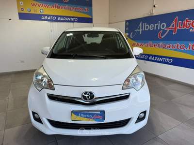 Toyota Verso-S 1.4D MMT Active Bianco usata ADRANO