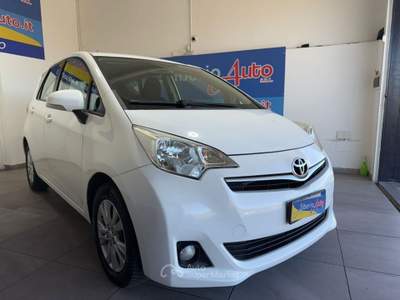 Toyota Verso-S 1.4D MMT Active Bianco usata ADRANO