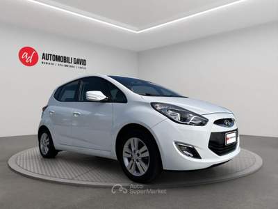 Hyundai ix20 1.4 90 CV Comfort Bianco usata Maniago