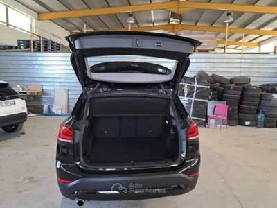 BMW X1 BMW X1 XDRIVE 25E BUSINESS ADVANTAGE AUTOMATICO SUV usata Pozzuoli