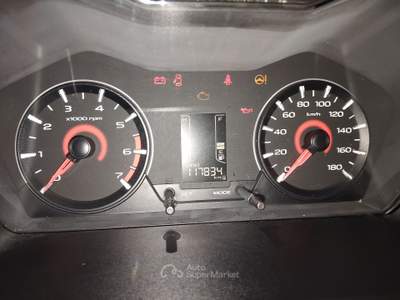 Mahindra KUV100 SUV COMPATTO (LUNGHEZZA 370 CM.) ADATTA PER CITTA' Argento usata Bologna