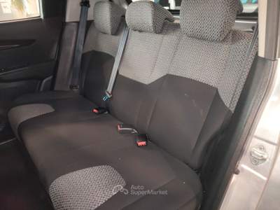 Mahindra KUV100 SUV COMPATTO (LUNGHEZZA 370 CM.) ADATTA PER CITTA' Argento usata Bologna