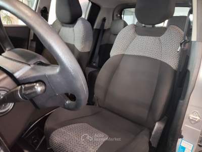 Mahindra KUV100 SUV COMPATTO (LUNGHEZZA 370 CM.) ADATTA PER CITTA' Argento usata Bologna