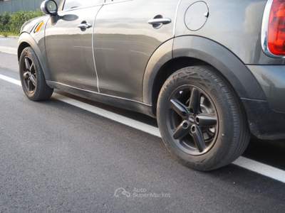MINI Cooper Mini Cooper D Countryman*CATENA KO* Bronzo usata Bari