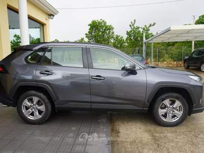 Toyota RAV4 RAV4 2.5 HV (218CV) E-CVT 2WD Business Grigio usata San Vito dei Normanni