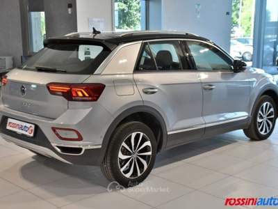 Volkswagen T-Roc 1.5 TSI 150 CV DSG STYLE + R17 BI-COLOR - I.Q LED Argento usata Quinzano D'oglio