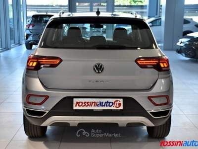Volkswagen T-Roc 1.5 TSI 150 CV DSG STYLE + R17 BI-COLOR - I.Q LED Argento usata Quinzano D'oglio