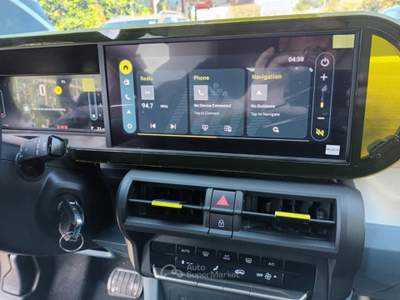 Fiat Grande Panda 1200 HYBRID LA PRIMA 110CV AUT NAV CARPLAY CAM"17 Blu/Azzurro usata Pistoia