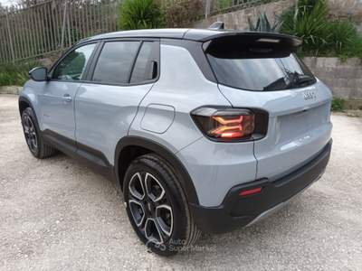 Jeep Avenger 1200 E-HYBRID SUMMIT 110CV AUTOM PACK WINTER PELLE Grigio usata Pistoia