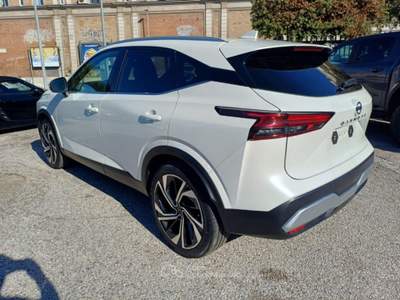 Nissan Qashqai 1300 MHEV TEKNA+ 158CV AUT TETTO CAM360° ITALIA Bianco usata Pistoia