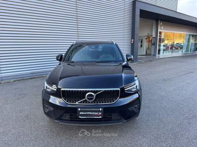 Volvo XC40 T2 automatico Core Benzina 1.5 PROMO Nero usata Sant'Angelo in vado