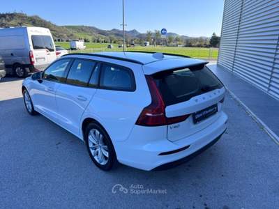 Volvo V60 D3 2.0 DIESEL Geartronic R-design FULL LED RDESIGN Bianco usata Sant'Angelo in vado