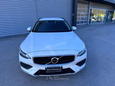 Volvo V60 D3 2.0 DIESEL Geartronic R-design FULL LED RDESIGN Bianco usata Sant'Angelo in vado