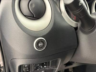Nissan Juke Juke 1.6 visia gpl 115cv e6 Nero usata Settimo Torinese