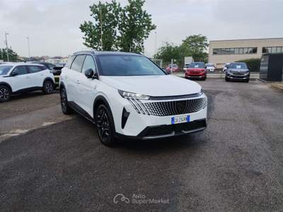 Peugeot 5008  hybrid 136 e-dcs6 gt Bianco usata Modena