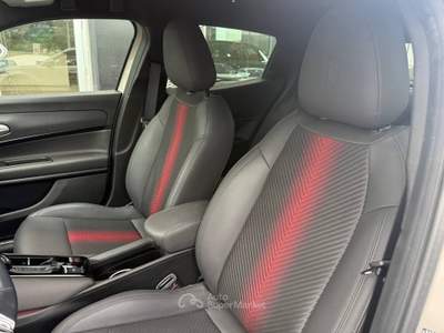 Alfa Romeo Junior Junior 1.2 136 CV Hybrid eDCT6 Speciale Bianco usata RENDE