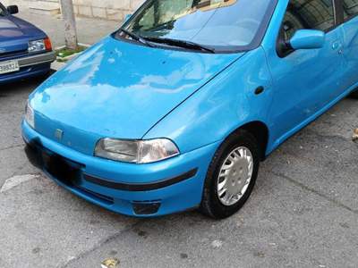 Fiat Punto fiat punto TD 70 Diesel versione elx  Blu/Azzurro usata Apricena