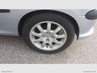 Peugeot 206 206 2.0 HDi 3p. XS Grigio usata Udine